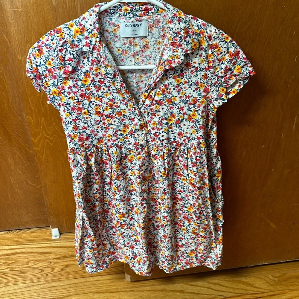 Girls dress